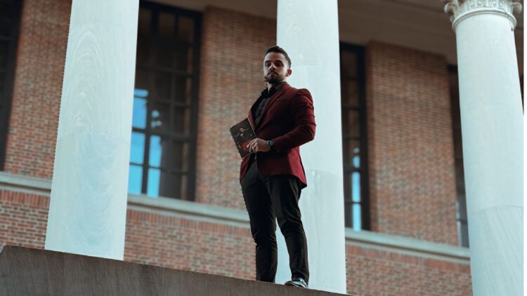 Best-Seller à Vista: “A Arte de Vender Sem Vender”, de Jeziel Rosa, Revoluciona Vendas com Lançamento nos EUA