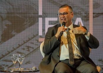 Dino Debaterá Atuação Do STF Em Evento Do IEJA Em Brasília