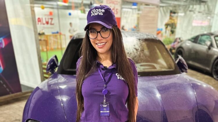 Ex-Bancária Conquista Independência Financeira E Realiza Seus Sonhos Através Do Conteúdo Exclusivo