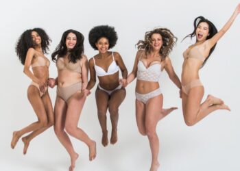 A cirurgia plástica não é sobre padrões, mas sobre autoestima e harmonia