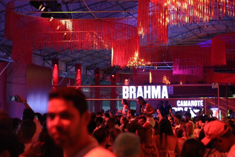 O Que Torna O Camarote Brahma Salvador O Mais Disputado Do Carnaval?
