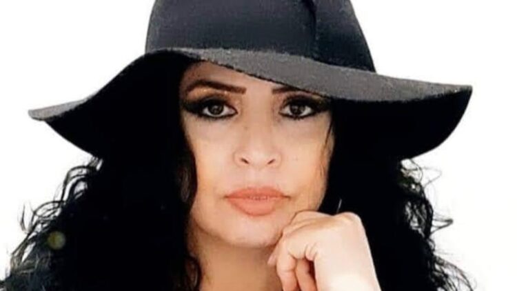 Ruthe Cardoso: Uma Mulher Inspiradora Que Transforma Emoções Em Arte