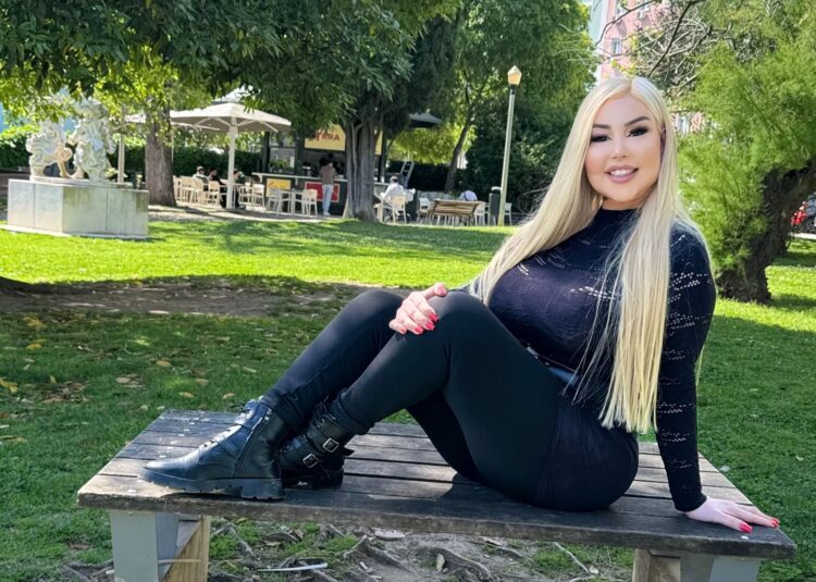 Cantora trans Patrícia Ribeiro fala sobre separação: “Vivi um relacionamento abusivo”