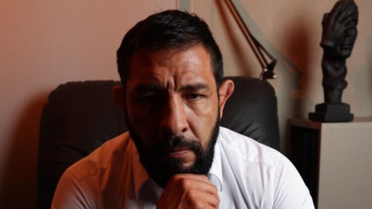 Chileno Gómez: Filósofo, Psicanalista E Autor Best-Seller Que Une Sabedoria E Paternidade Em Prol Da Educação