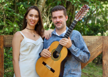 Entre a raiz e o futuro: A viola caipira resiste e se renova com AnieRafa