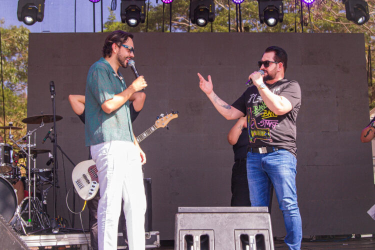 Breno Ferreira lança label em Barretos e divide palco com Bruno & Marrone para mais de 70 mil pessoas