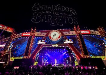 Embaixadora! Ana Castela brilha em show histórico com drones e surpresas na 70ª Festa do Peão de Barretos