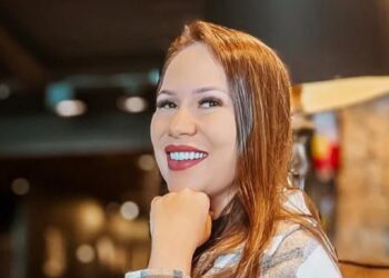 Amanda Morozoff se destaca na mídia nacional após receber celebridades em sua clínica em Goiânia