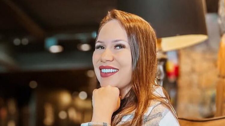Amanda Morozoff se destaca na mídia nacional após receber celebridades em sua clínica em Goiânia