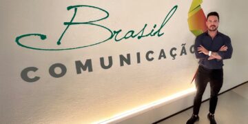 Geração Z muda a forma de consumo de informação e desafia a política a ser mais digital