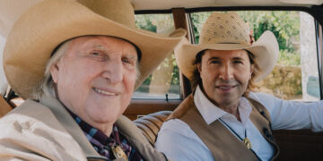 Sérgio Reis e o cantor português Zé Amaro lançam parceria em “Casinha Branca”