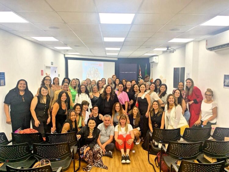 Edi Rodrigues promove evento gratuito em São Paulo que reuniu mulheres inspiradoras para despertar força, conexão e protagonismo.