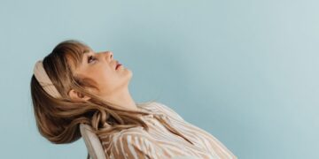 Adultos autistas e TDAHs vivem esgotamento mental silencioso, alerta neurologista