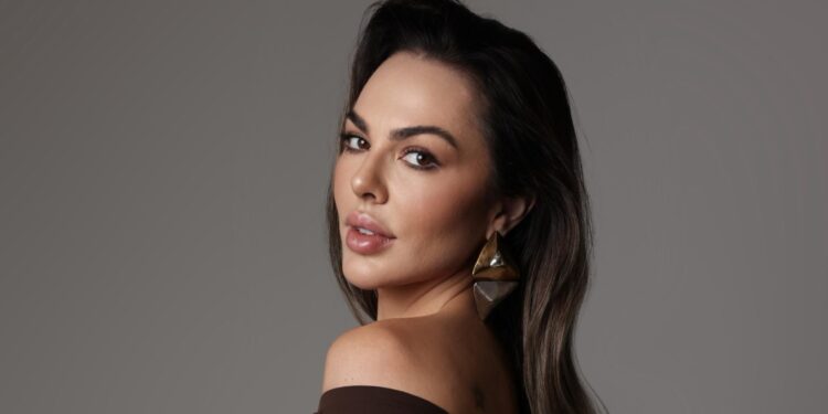 Dra. Giúlia Dall Agnese: Quando a estética respeita o tempo, a identidade e a história de cada rosto