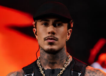 MC Daniel volta às raízes e transforma Carnaval de Taboão da Serra em noite de consagração