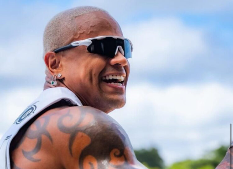 Léo Santana reúne mais de 1,1 milhão de foliões com o bloco “Vem com o Gigante” no Carnaval de Rua de São Paulo