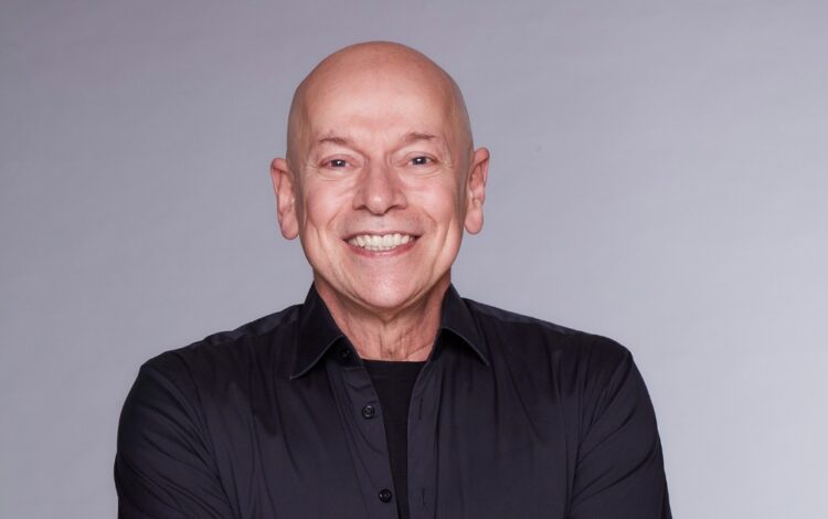 Leandro Karnal, Leo Chaves, Ana Beatriz Barbosa e Fabrício Carpinejar desembarcam em BH nesta semana para o Movemente 2026