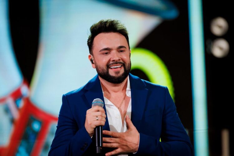 Alê Vieira Lança Três Músicas Inéditas E Aposta Em Versatilidade Para Conquistar O Público