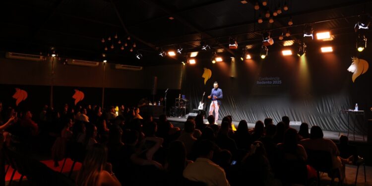 Thiago Redento Apresenta Série Sobre Construção De Times Comerciais De Alta Performance