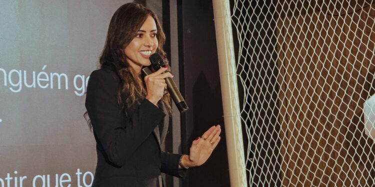 Alta Performance Empresarial Marca O Iron Cup Em Brasília, Com Palestra De Sophia Martins Sobre O Futuro Do Mercado Imobiliário Global