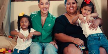 Michele Andrade lança clipe de “Eu Posso Ser” com homenagem à comunidade autista