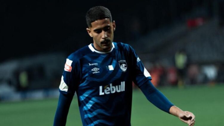 Da várzea da Zona Norte à elite de Portugal: Henrique Silva vira destaque do Santa Clara aos 20 anos